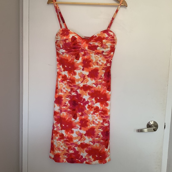 Tommy Bahama Beach Dress - Picture 1 of 8